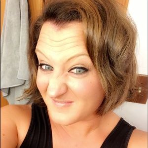 Meet your Posher, Kerri